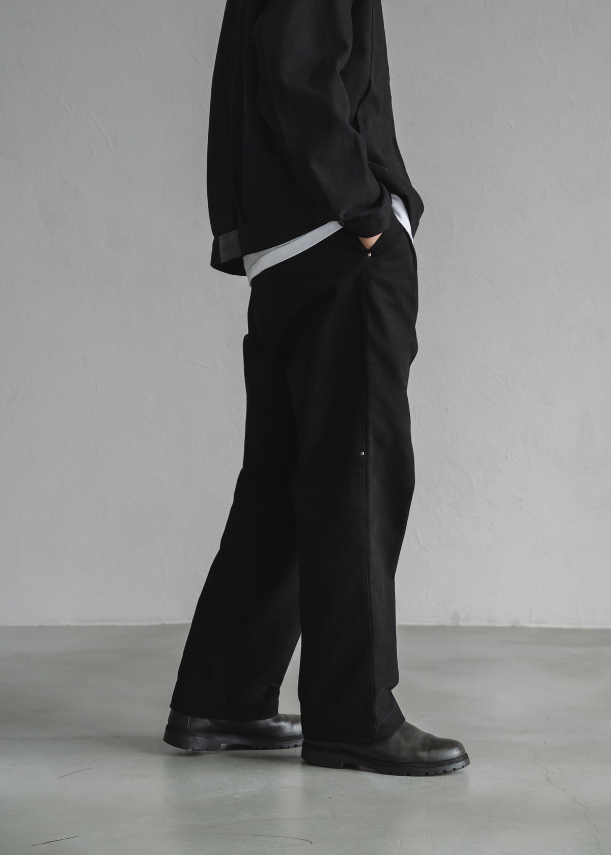 STUD CHINO  2-TUCK WIDE TROUSERS